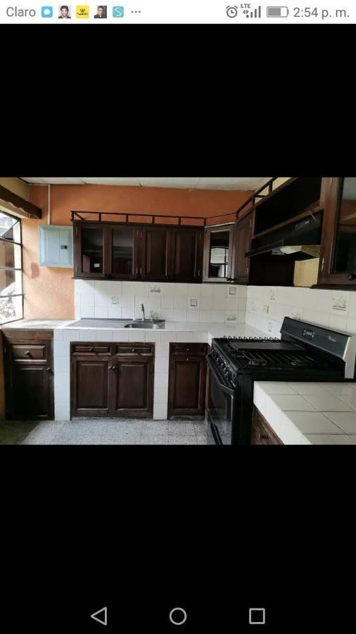 Huellas Hostal Антигуа-Гватемала Экстерьер фото