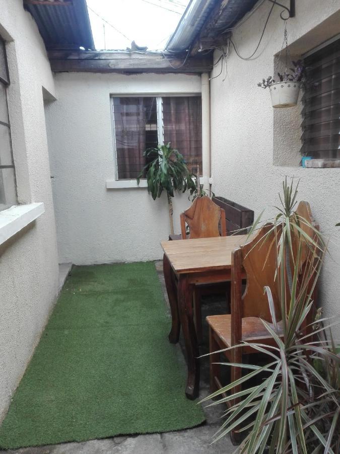 Huellas Hostal Антигуа-Гватемала Экстерьер фото