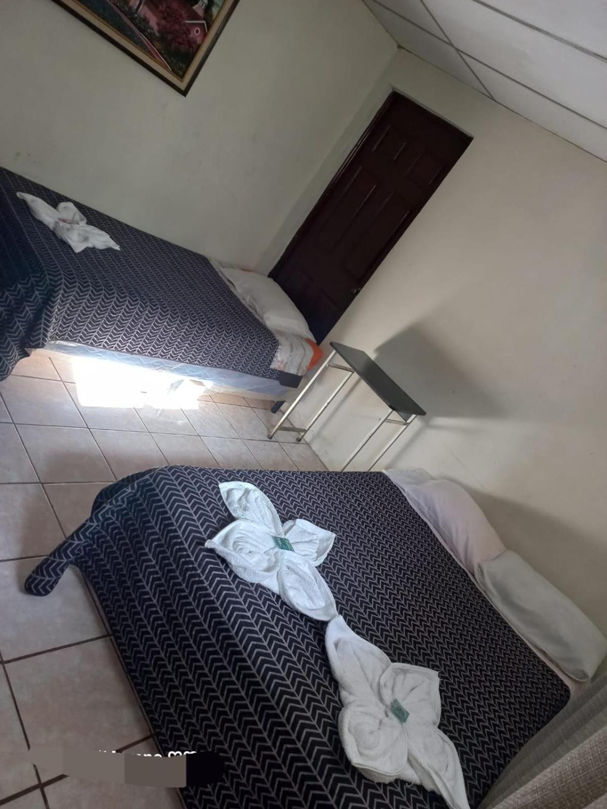Huellas Hostal Антигуа-Гватемала Номер фото