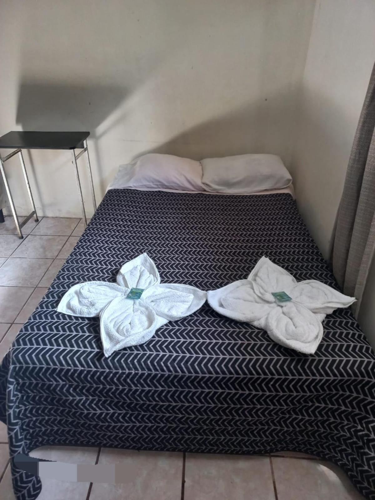 Huellas Hostal Антигуа-Гватемала Номер фото